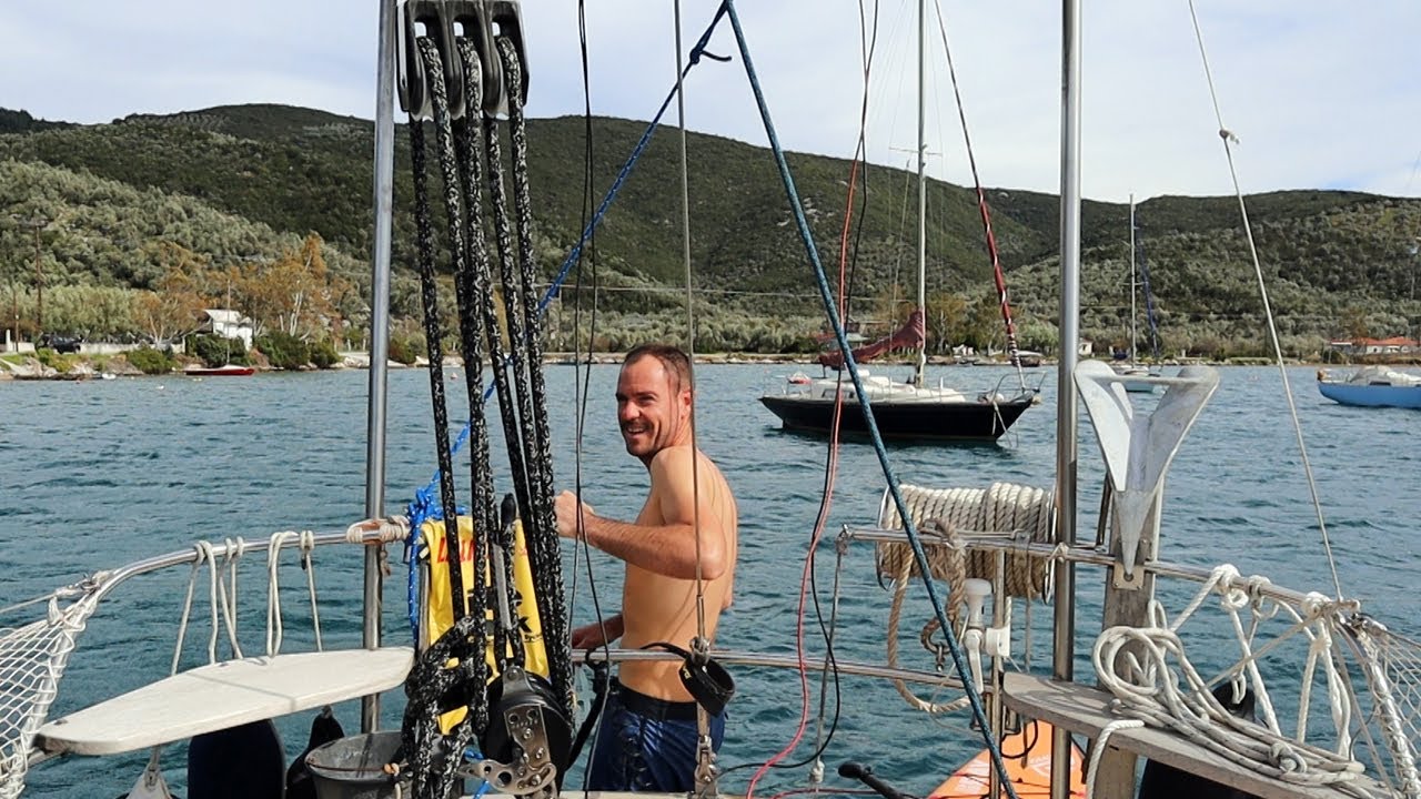 Fixing a leak underwater and other unpleasant surprises #boatrepairs