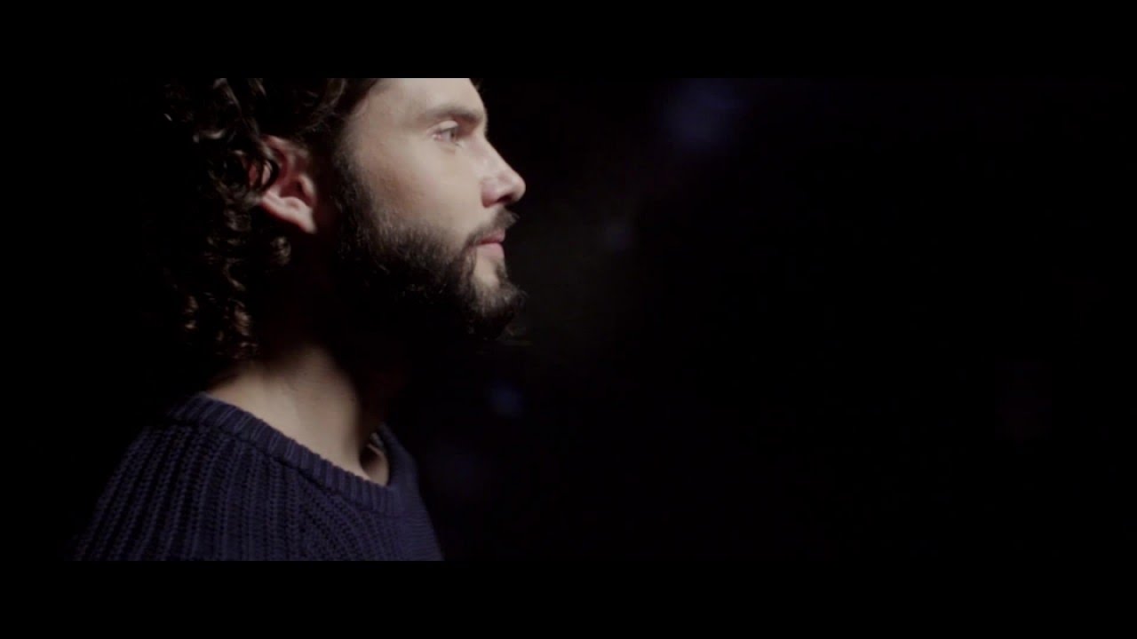 Alexandre Poulin - Couleurs primaires (Vid&eacute;oclip officiel)