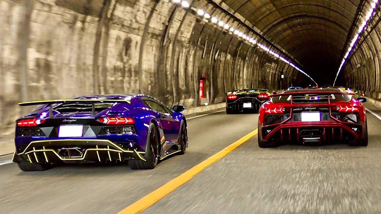 【トンネル🔥】アヴェンタドール集団のマフラー音がヤバい‼️　[加速 ランボルギーニ]