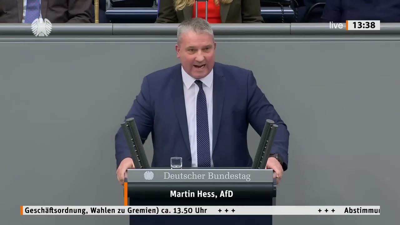 Martin Hess entlarvt die &bdquo;Migrationswende&ldquo; als reines Politiktheater! | AfD Fraktion im Bundestag