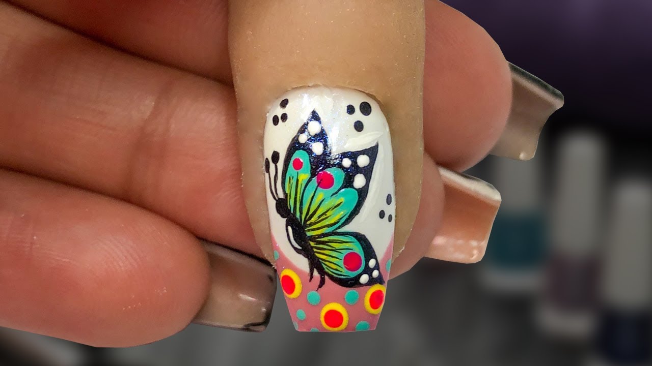COMO HACER MARIPOSAS EN LAS UÑAS/DECORACIÓN DE MARIPOSA BÁSICA 🦋