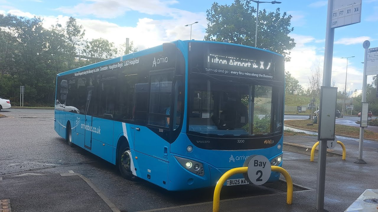 BRAND NEW! | 3200 BU25 WAY Arriva Luton Volvo B8RLE MCV Evora | Route X2: Luton Airport ✈️