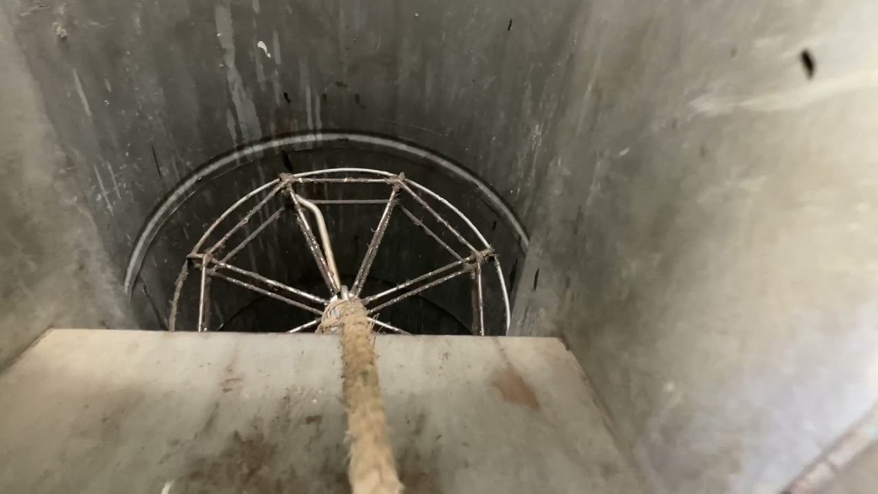 8 story Trash Chute Cleaning in Honolulu Hawaii