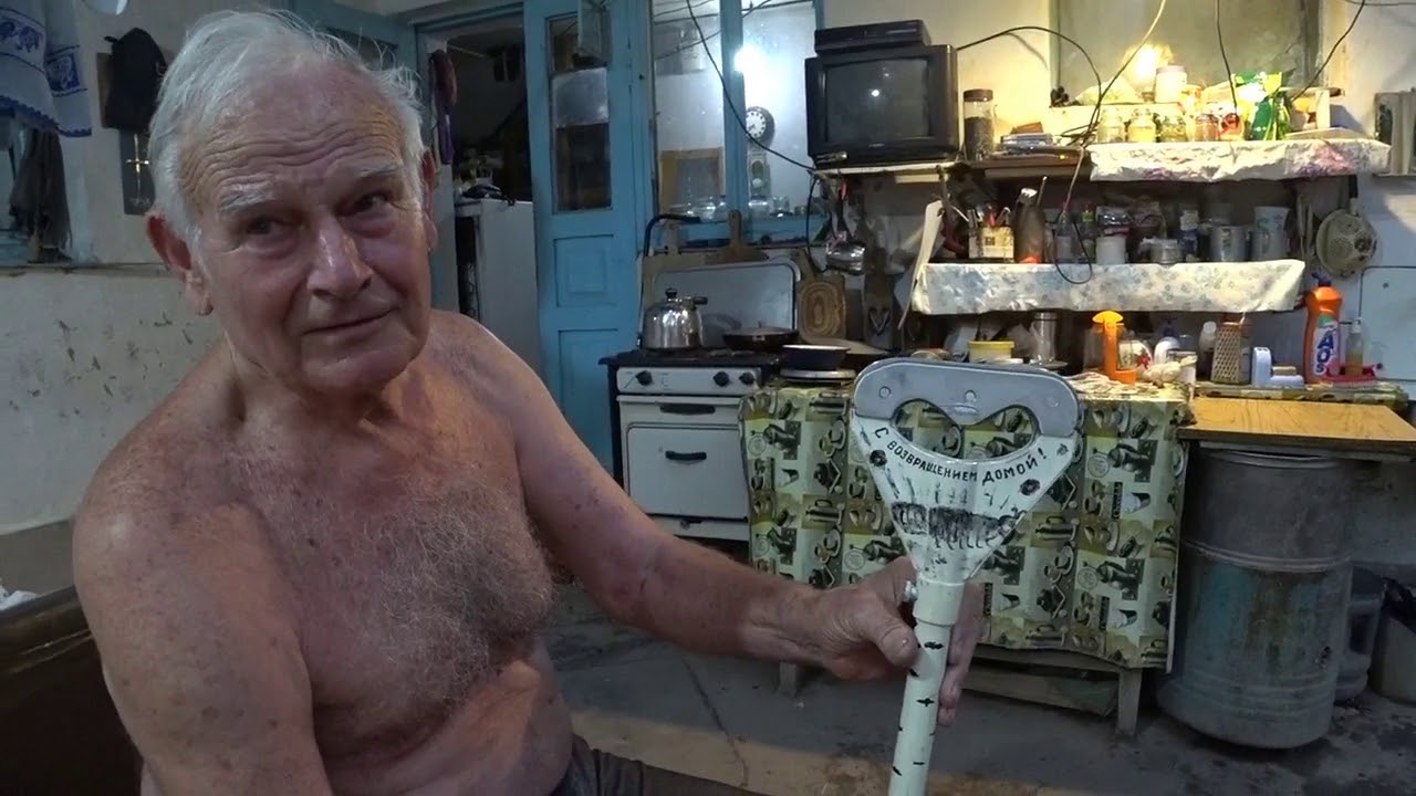Изобретения Деда Ивана. Трость-сиденье.