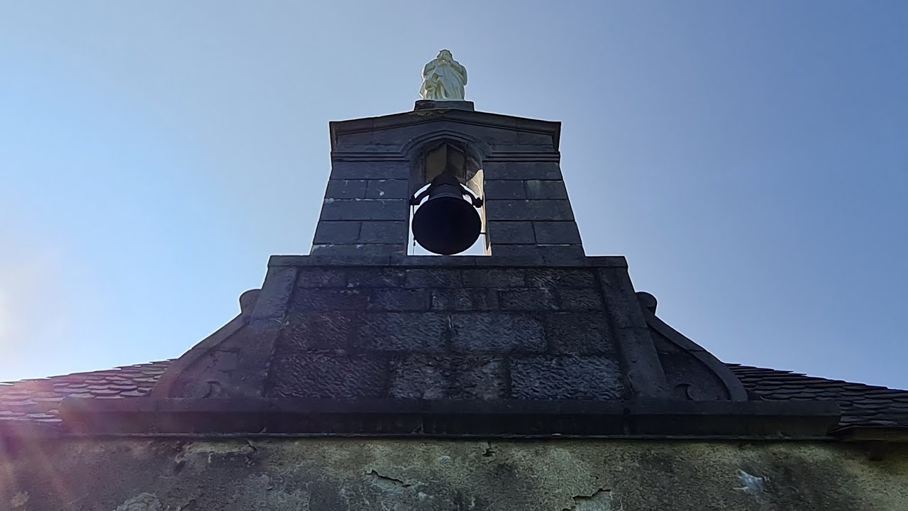 Sonnerie en vol&eacute;e ~ Chapelle Notre-Dame du Marsan de Saint-Lizier (09)