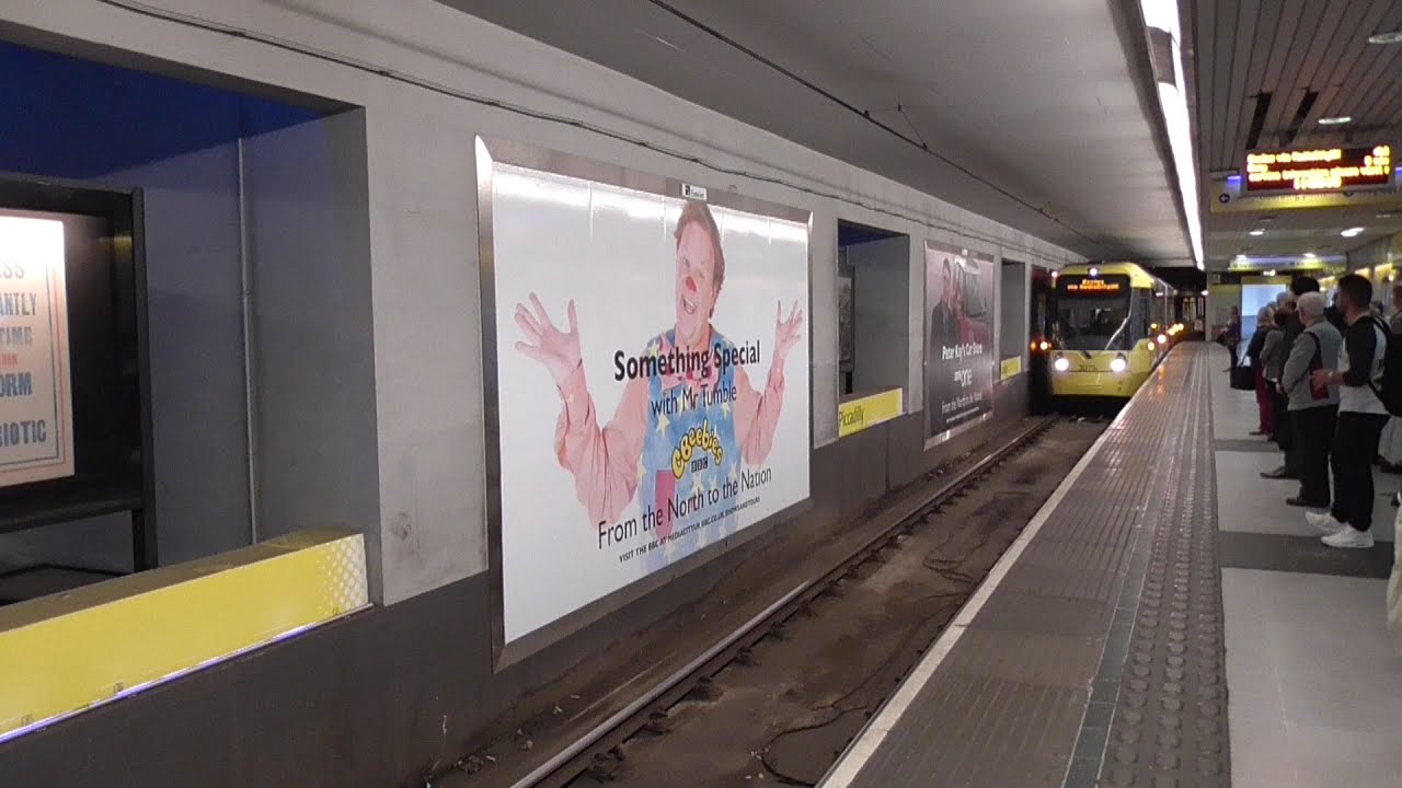 Manchester Metrolink Tram Ride - Piccadilly to Victoria