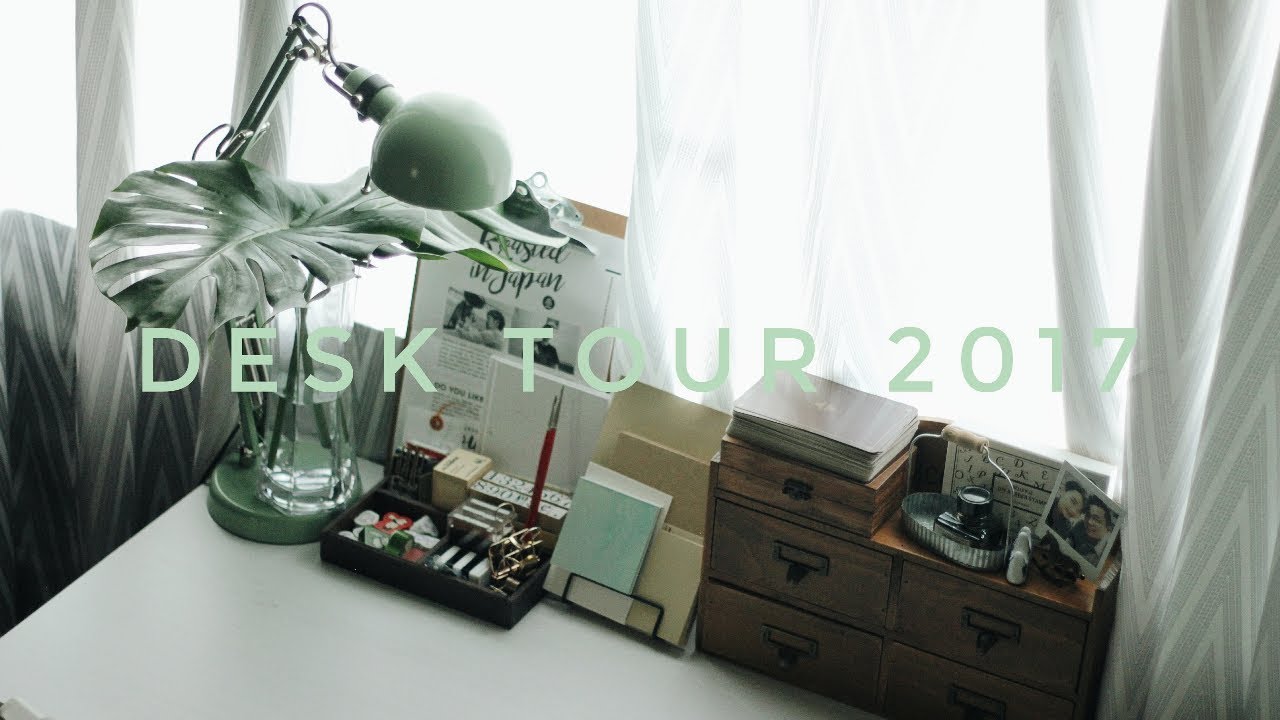 Desk Tour 2017 | Lollalane | Traveler's Notebook