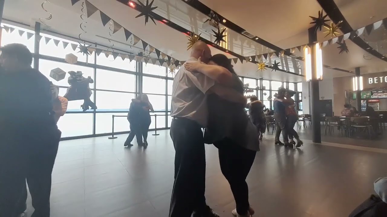 29/12/25 Dos Fracasos - Sexteto Cristal- Milonga del Paseo del Fuego Shopping Ushuaia