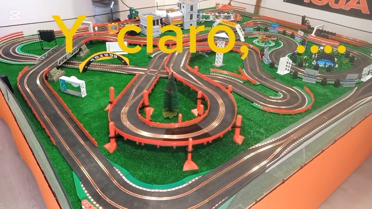Unas vueltas con el Citroen DS3, de S. Loeb, del WRC , decoración Abu Dhabi.Espectacular como va !🏁🏎