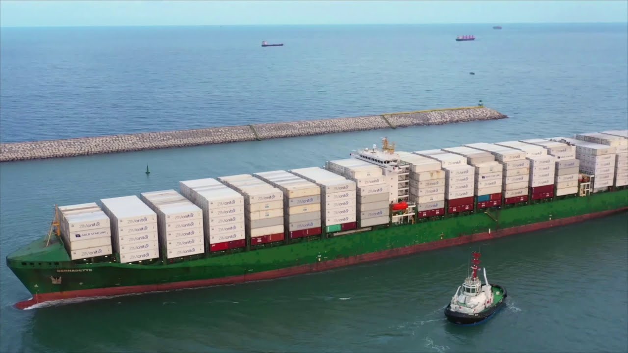 ZIM All-White Containers