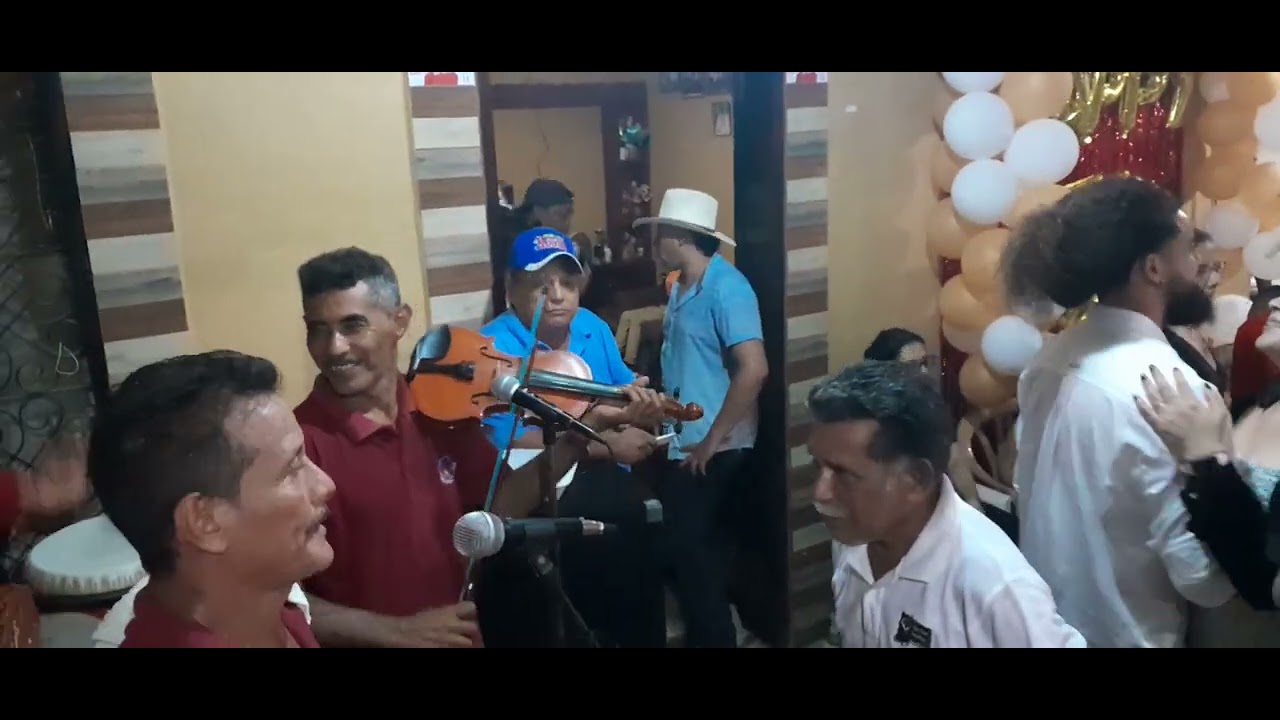Los hermanos cueva en el picacho goascoran valle contrataciones 93656483