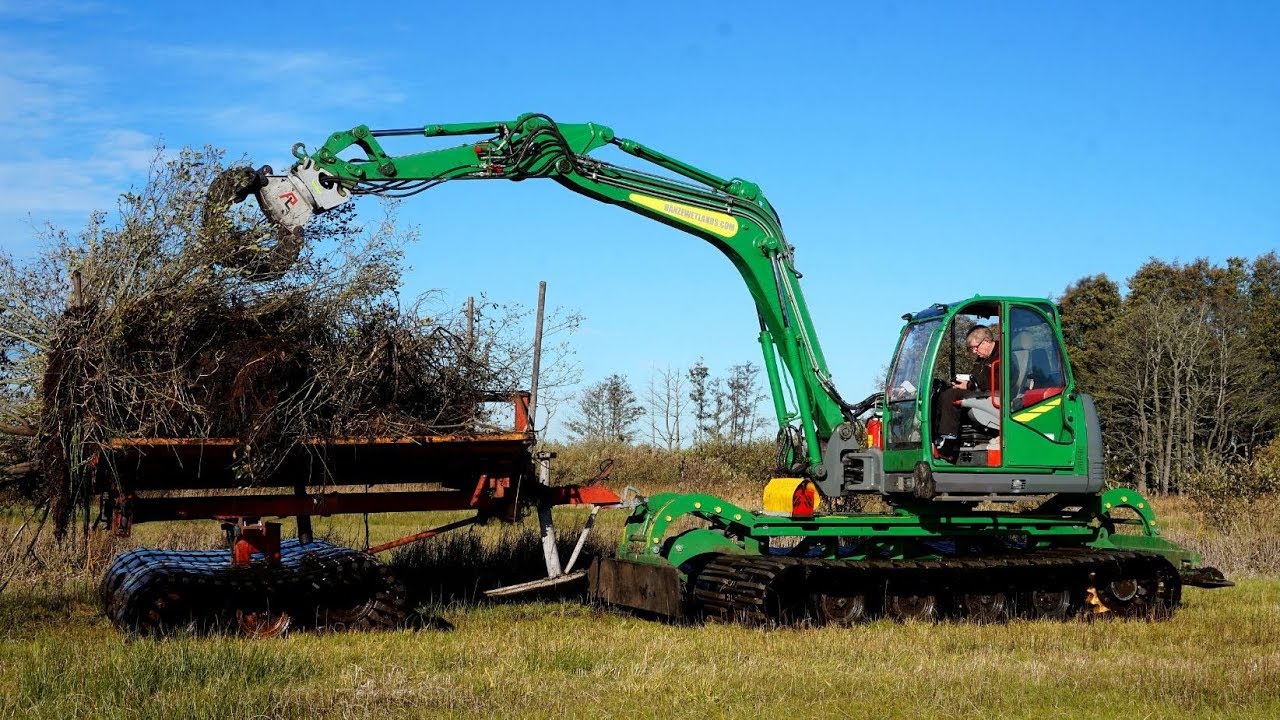 The Wetlands Excavator is a machine for jobs in the Wetlands.