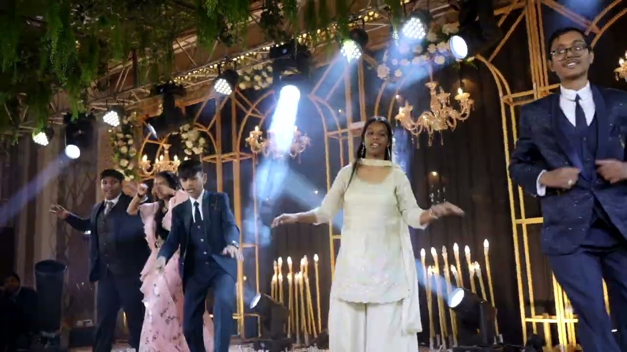 Groom's Cousins Dance Performance | Ankit & Smriti Wedding