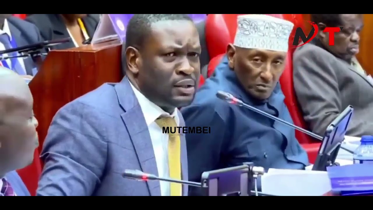 STOP HECKLING OR WALK OUT SIFUNA BREATHs FIRE AS HE LECTUREs MBADI AFTER HIS REMOVAL AS ODM SG