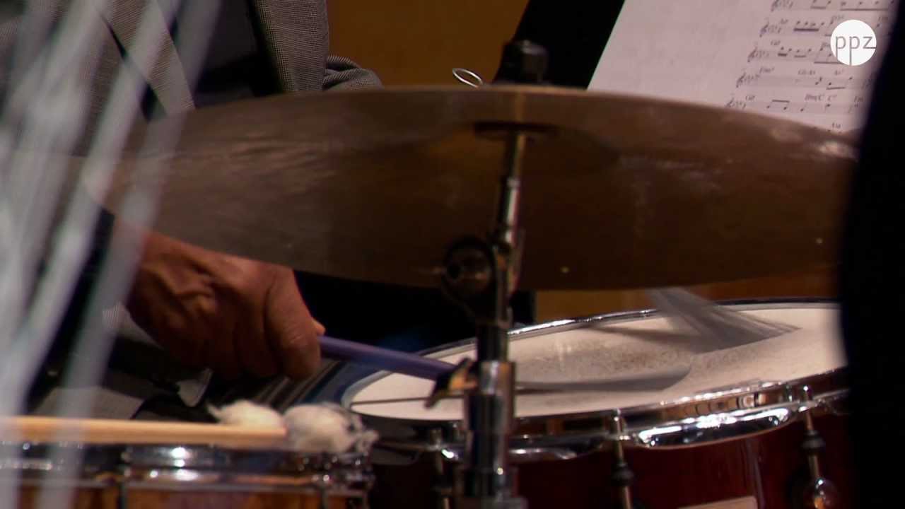 Nina Strnad: Ljubezen v f-molu