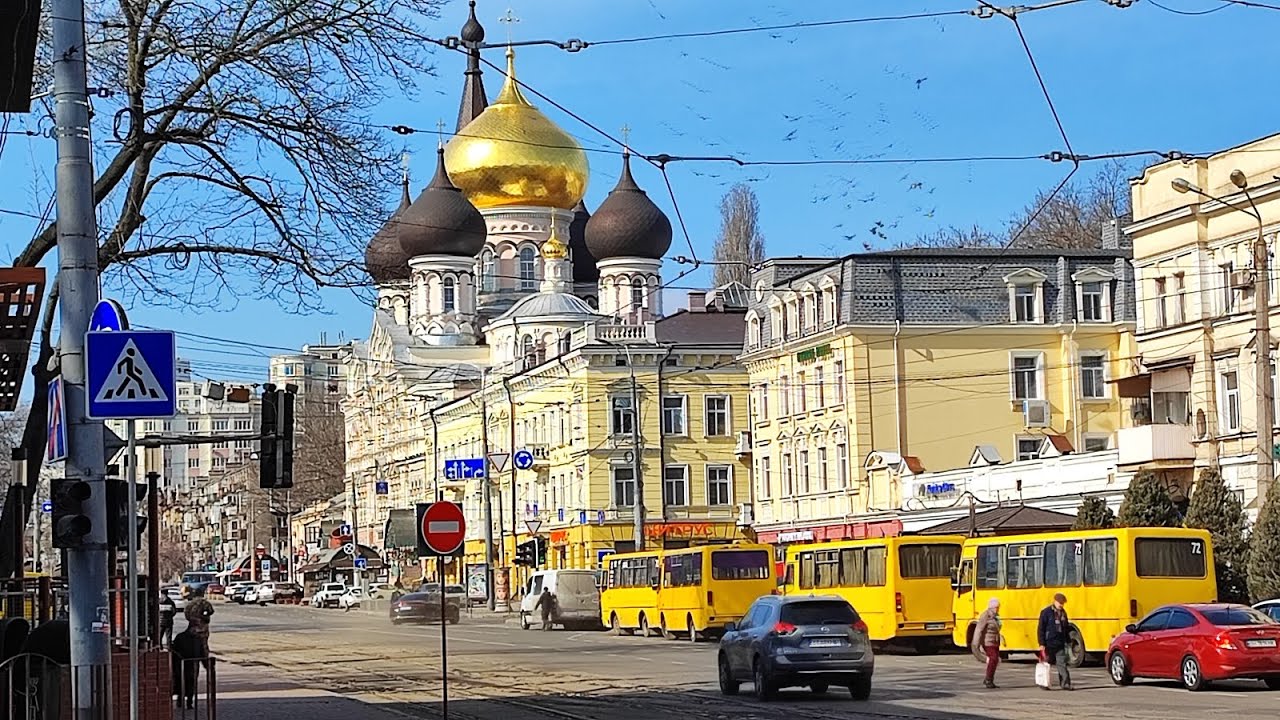 Odesa pe timp de război. Primele alerte de bomba.