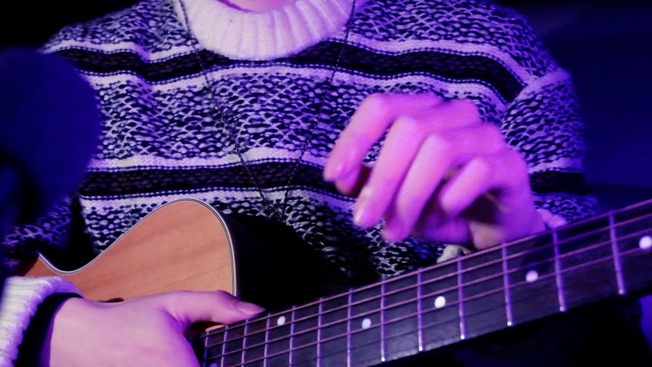 【Chinese ASMR 中文助眠】吉他助眠，主打一个陪伴 Guitar ASMR: playing til you sleep