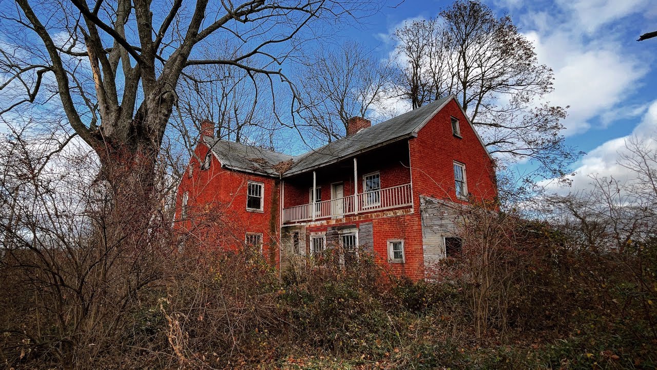 Sweet Forgotten 160 year old Farm House Up North In Pennsylvania