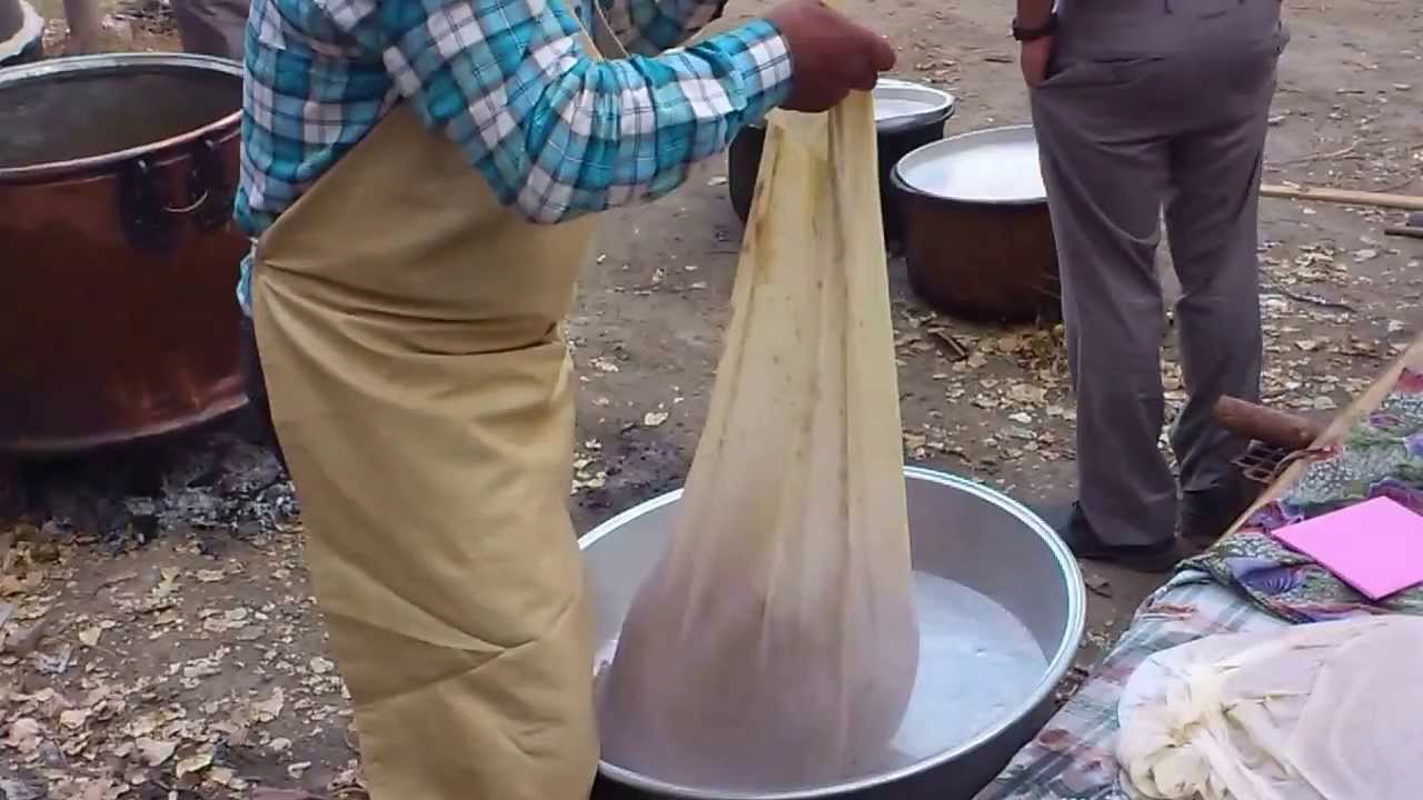 İSKİLİP-BEYOĞLAN KÖYÜNDE İSKİLİP DOLMASI