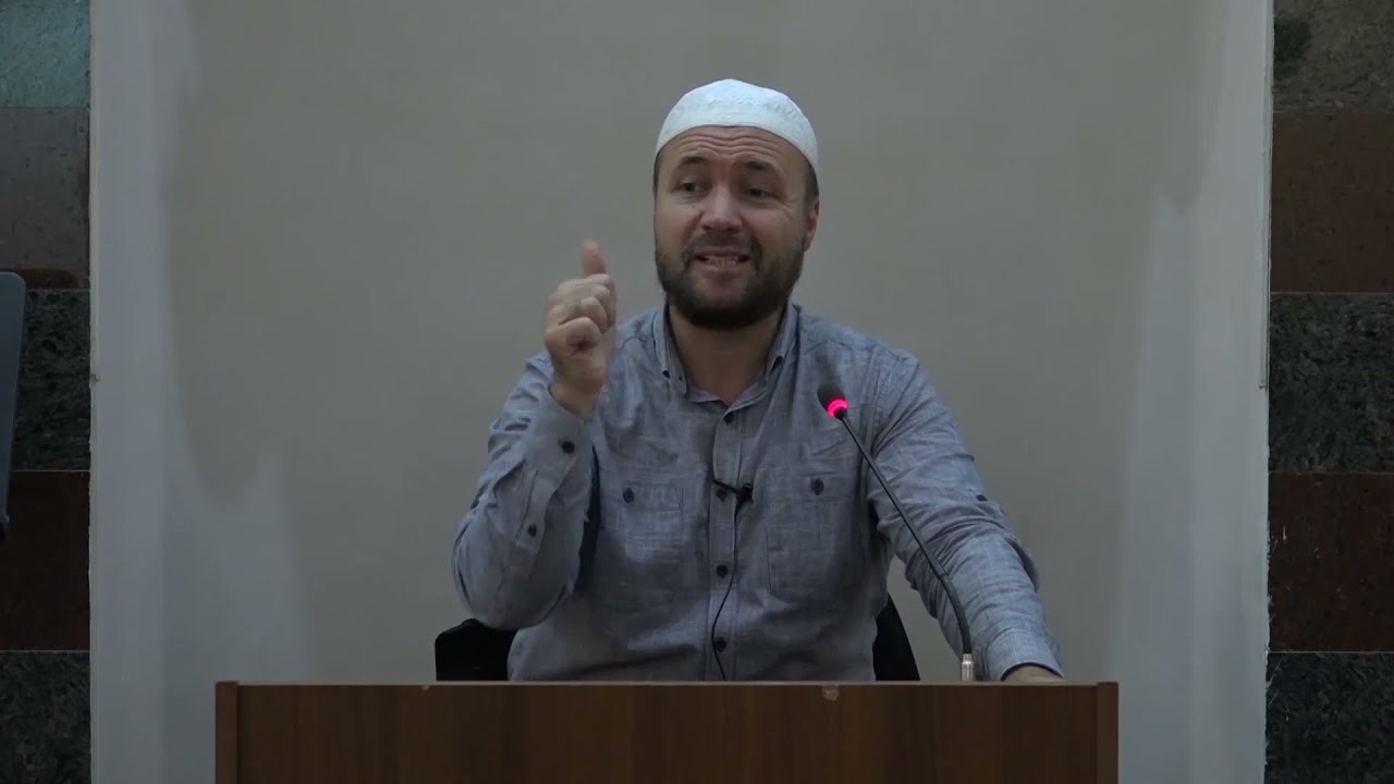 A &euml;sht&euml; fjala: 