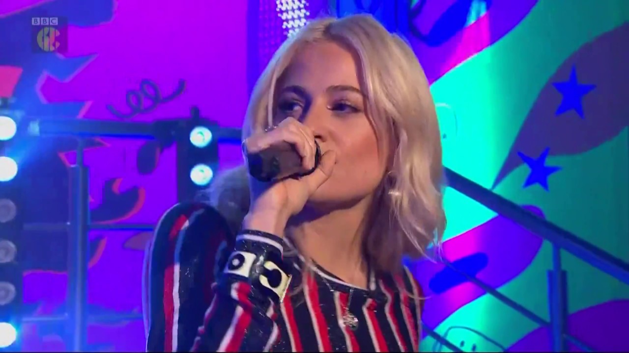 Pixie Lott - Won't Forget You @ Saturday Mash Up! - LIVE!