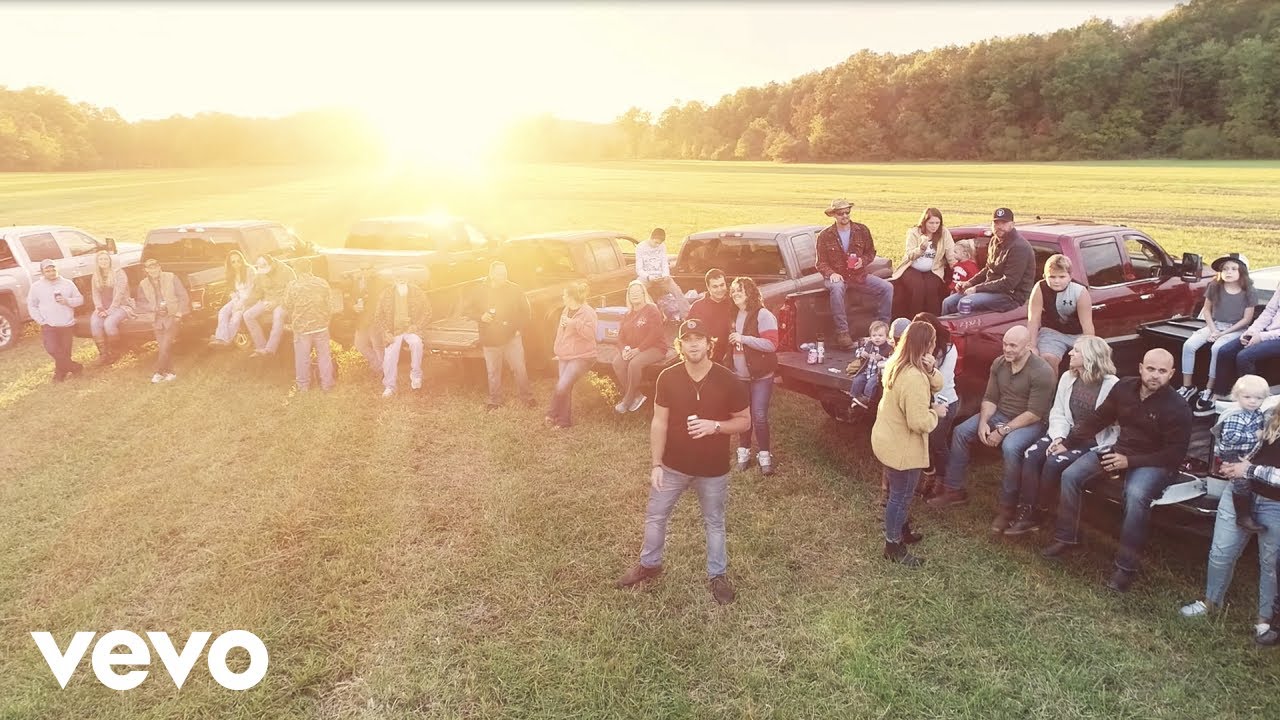 Ryan Robinette - Tailgate Down Town (Hometown Music Video)