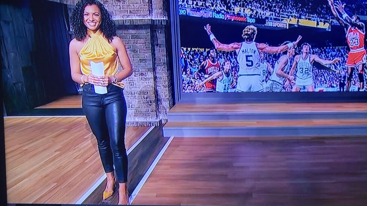 Malika andrews 4/20/22