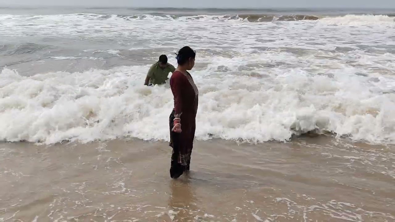 1st time Golden beach ରେ ଗାଧେଇଲି # 27th April 2025 # @monsoonmemories2128