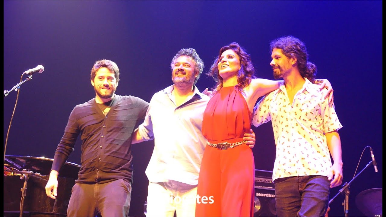 Chiara Civello - Show da turnê Canzoni (completo)