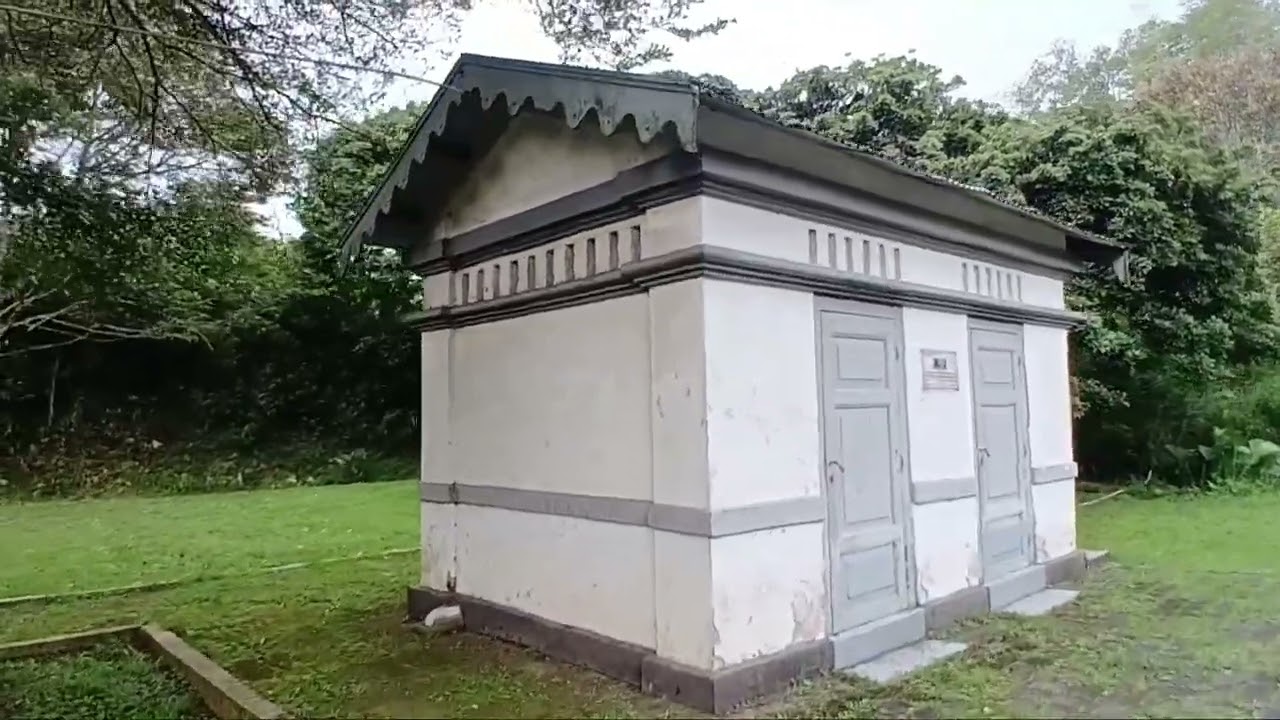 Stasiun Bedono, salah satu stasiun tertinggi dan terunik di Indonesia