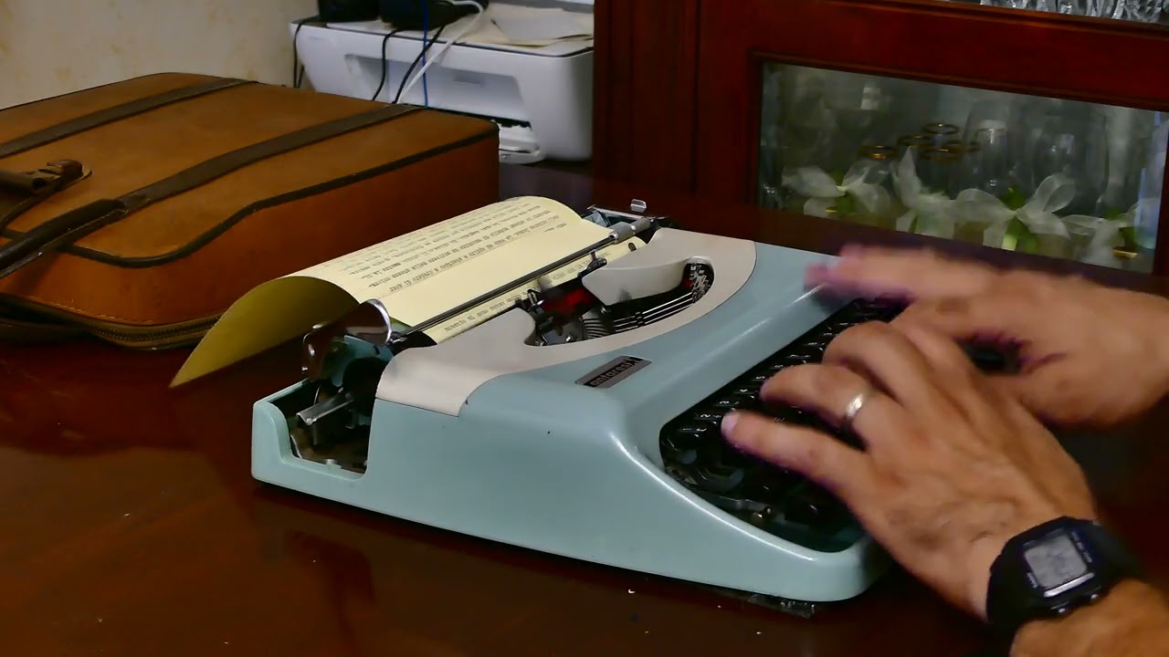 Antares Domus, 1960. Italian typerwriter