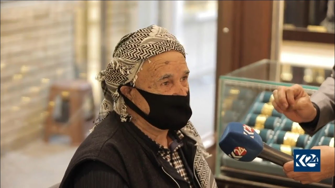 مام حاجی لە تەمەنی 70 ساڵی ژنی تازەی هێناوە بزانە چەند مسقاڵ زێری بۆ بووکە تازەکەی کڕیوە.