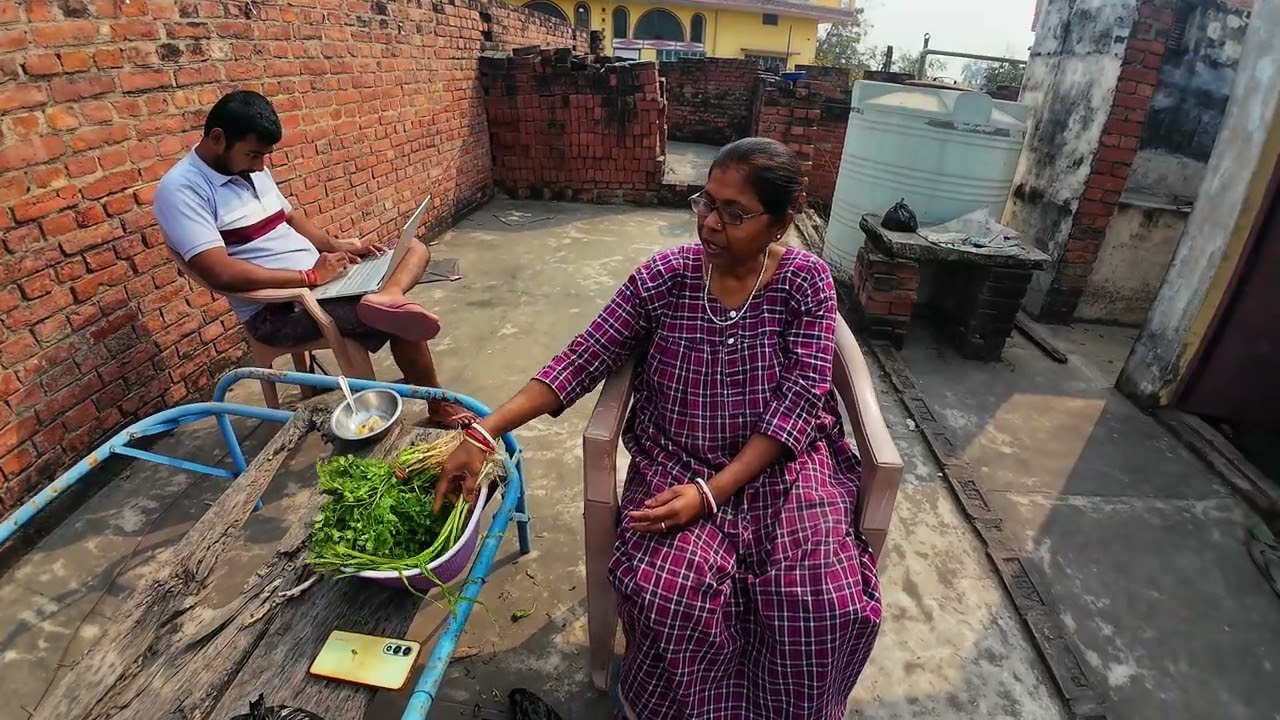 ছাদে বসে কিছু মুহূর্ত