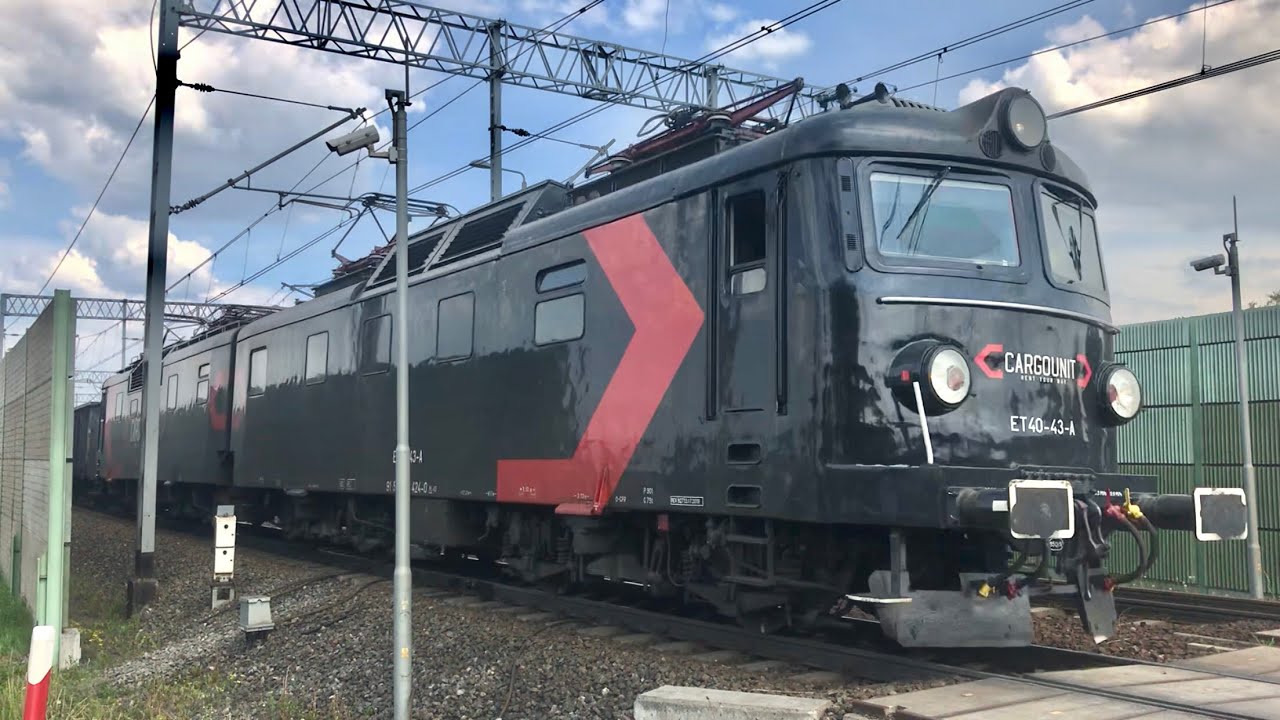 Two HUGE locomotives hauling a freight train in Poland!