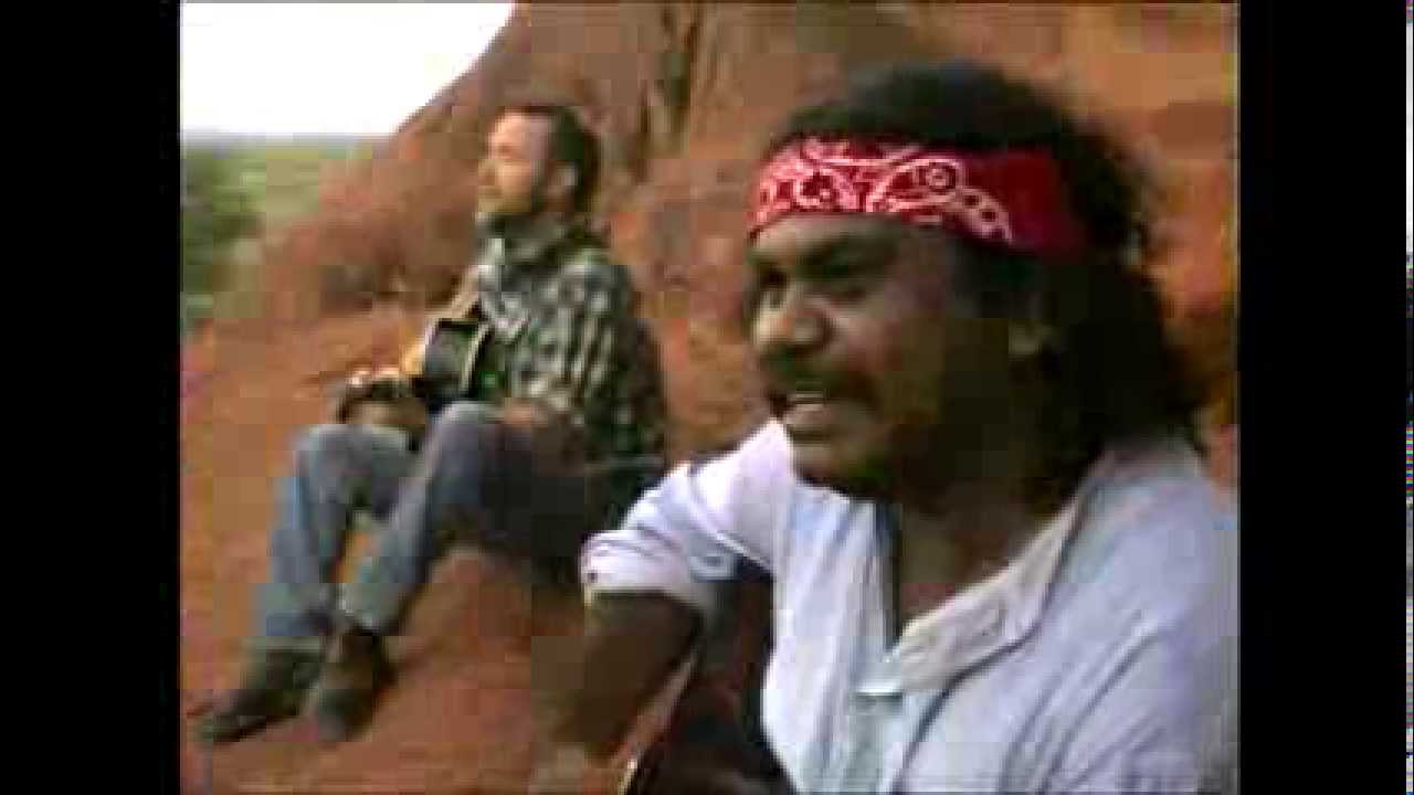 John Williamson - Raining On The Rock [Official Video]