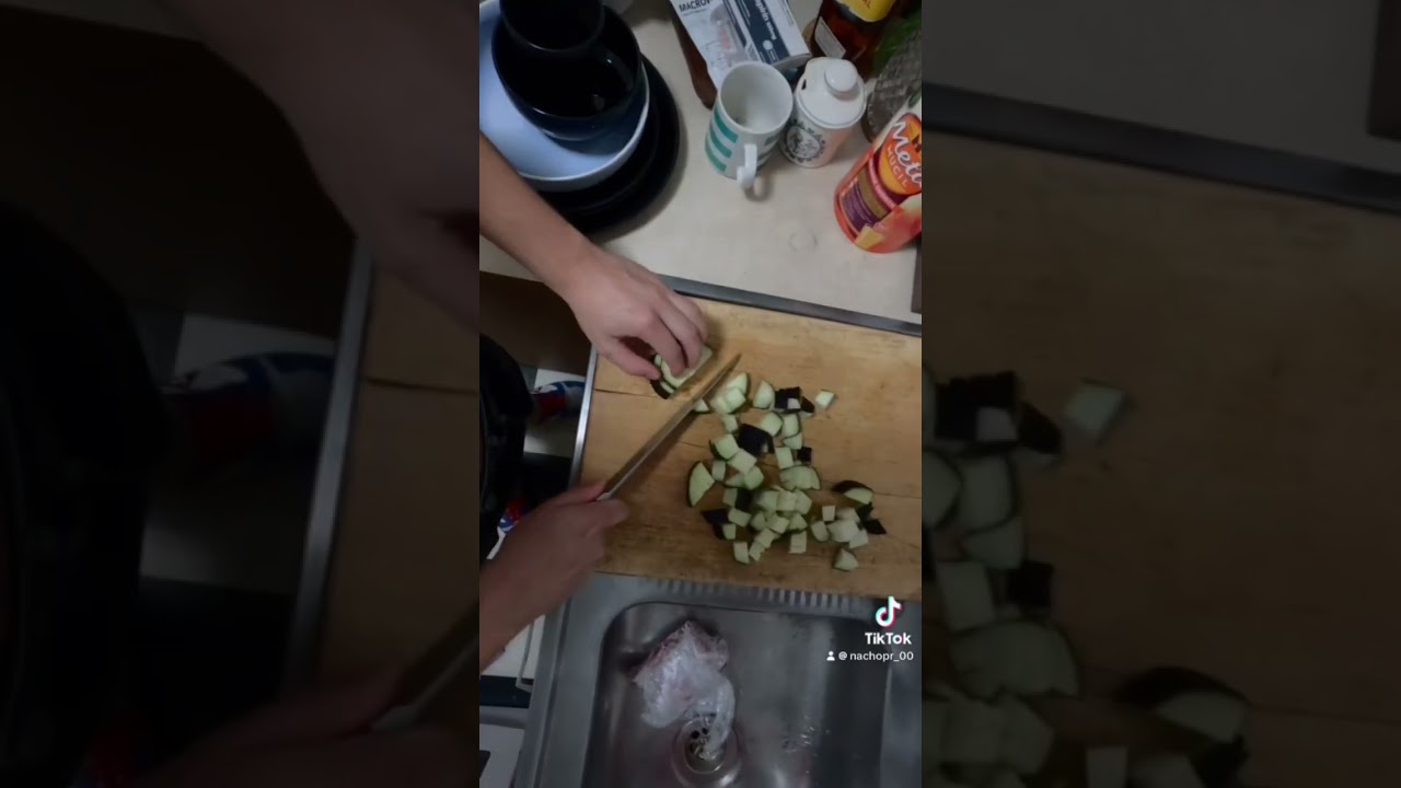 Fettuccini a la Norma