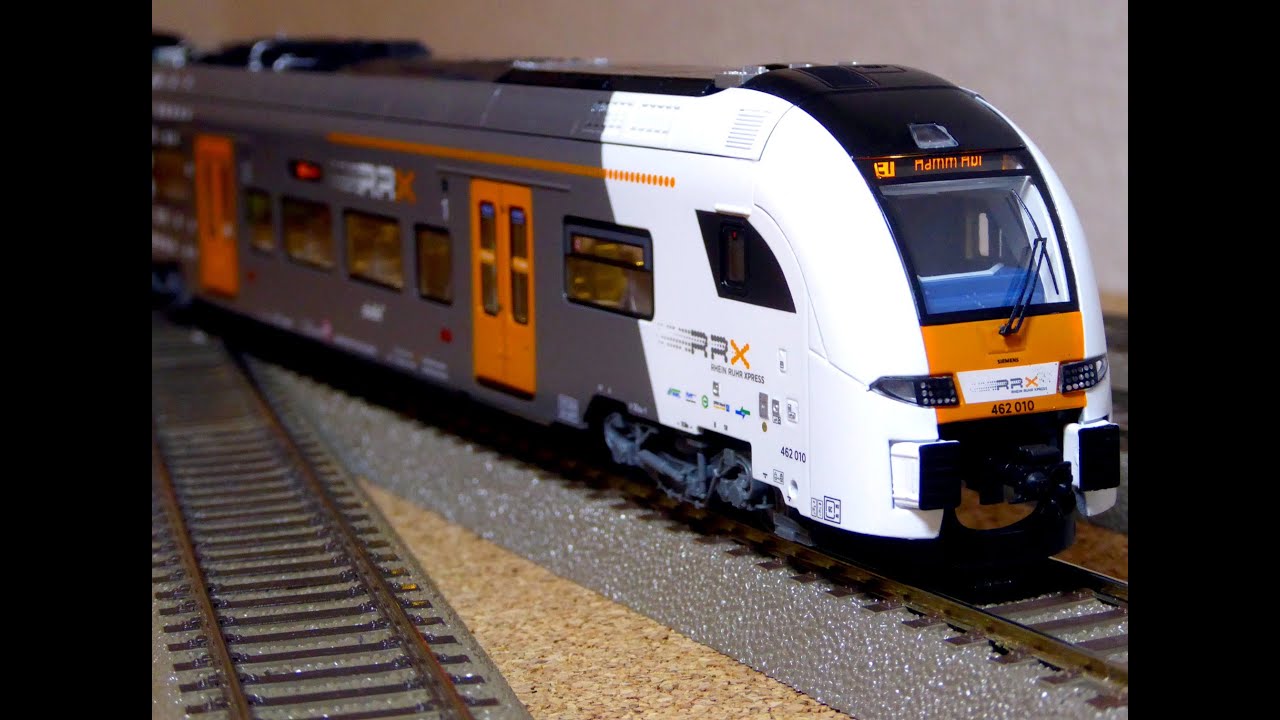 Modellbahn Union Desiro HC auf Probefahrt.