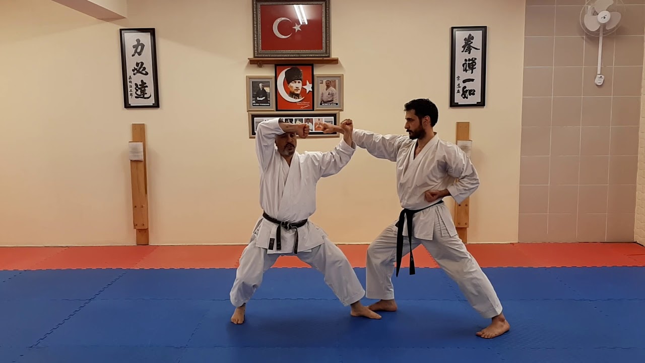 S.K.I.F.  SANBON KUMİTE