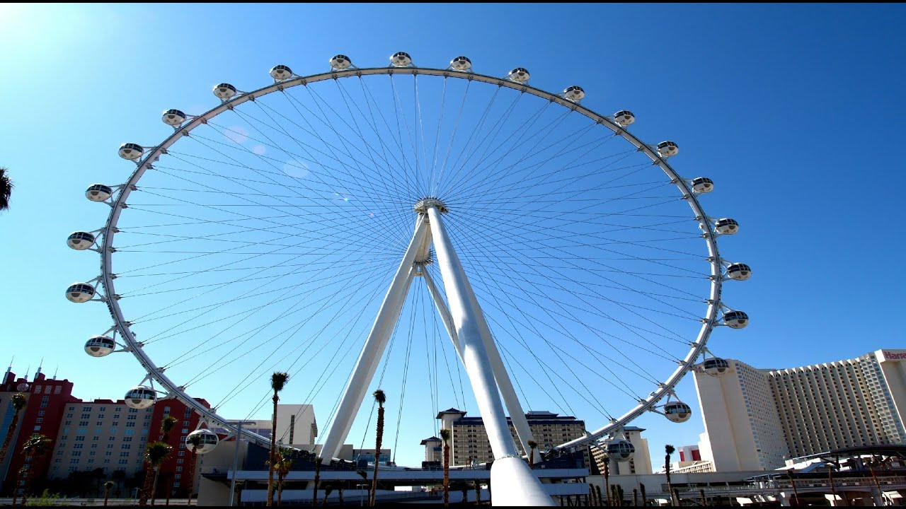 Tallest Ferris Wheel in The World. High Roller Las Vegas.!!