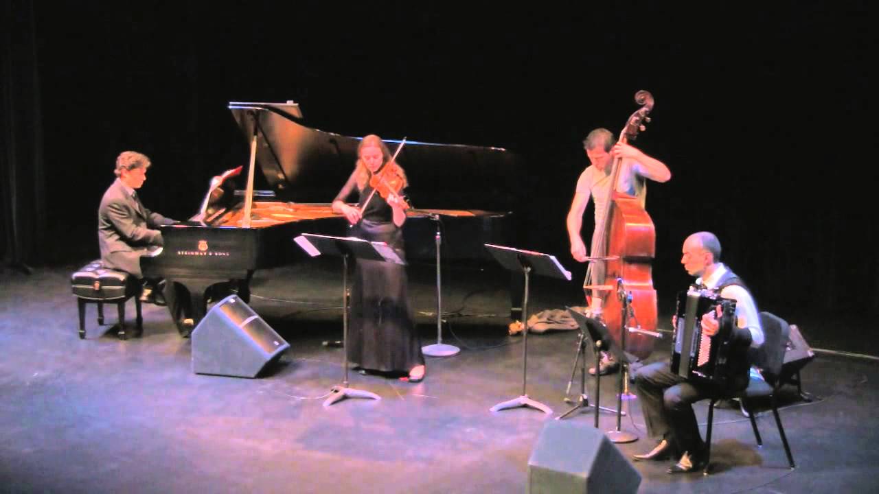 Payadora Tango Ensemble - A Fuego Lento