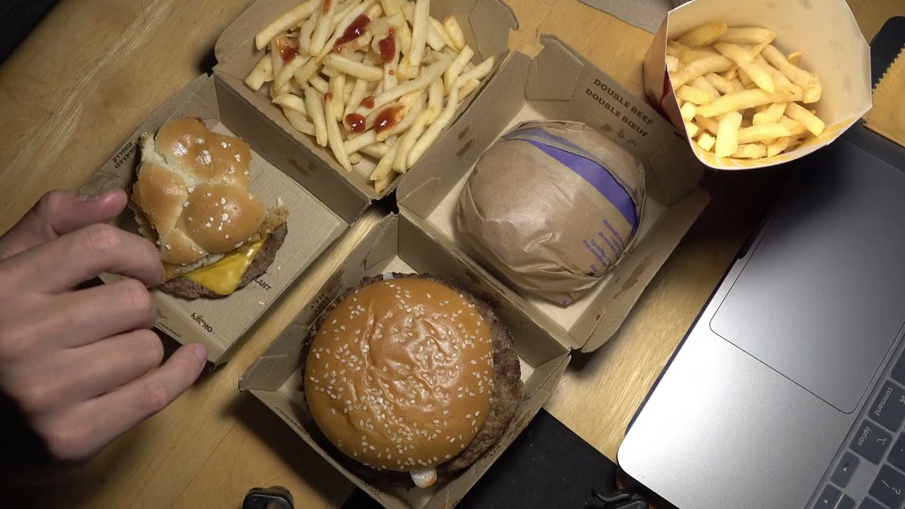 ASMR - MCDONALDS BIG ROSTI AND QUARTER POUNDER BURGERS EATING SOUNDS