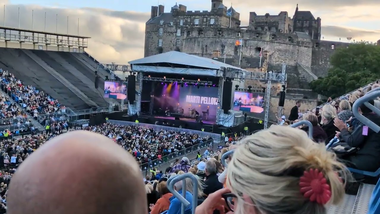 Marti Pellow Edinburgh Castle Scotland 