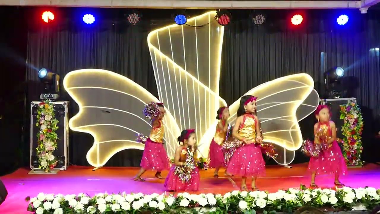 dance performance - lkg