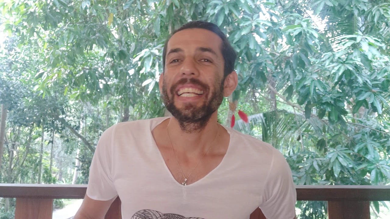 מדוע גברים מתאבלים באיחור על פרידה