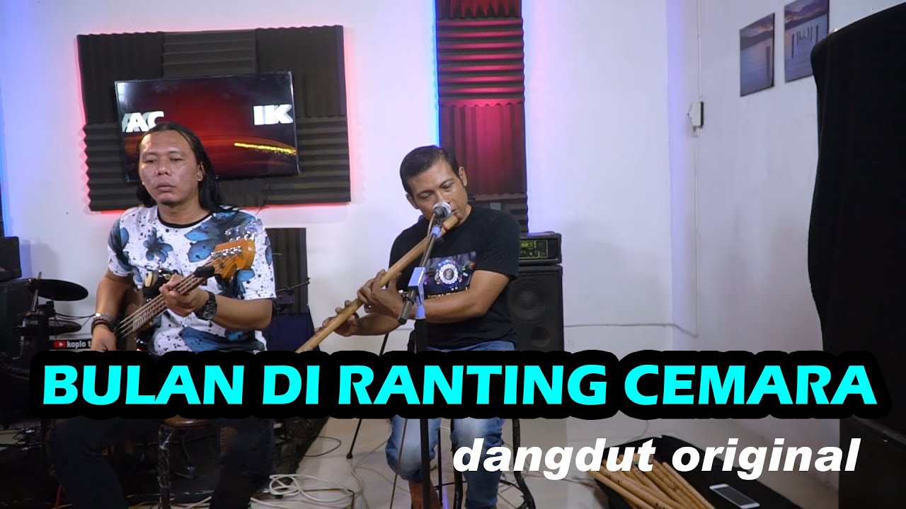 Bulan Di Ranting Cemara - Lusiana Safara (dangdut original)