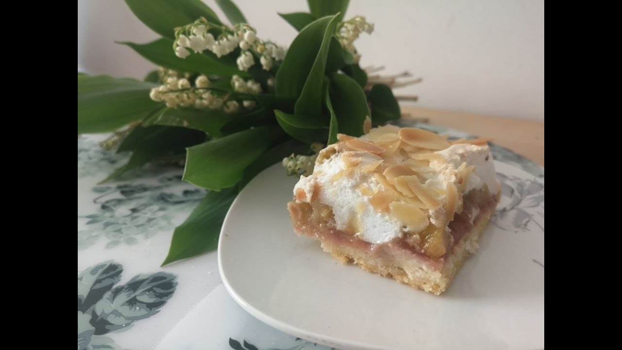 Ciasto  rabarbarowe z bezą.