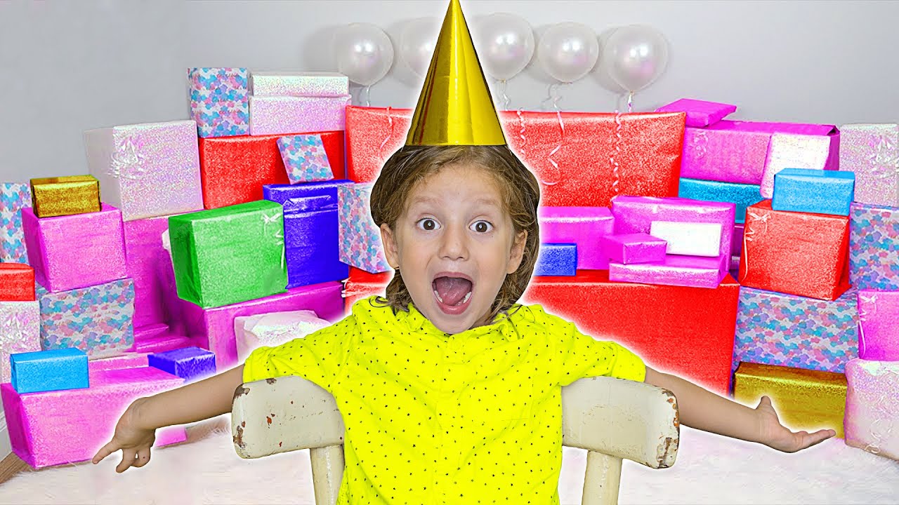 פותח מלא מתנות יום הולדת!!!