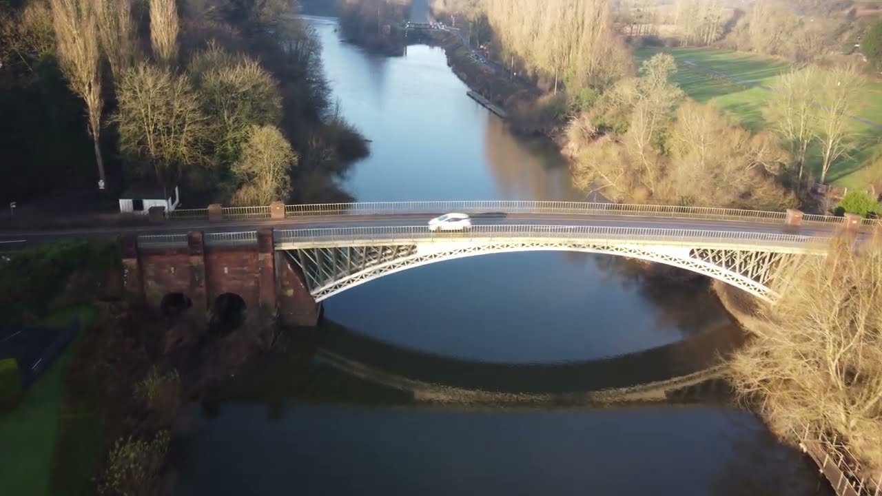 The Holt Fleet and the Wharf Worcestershire