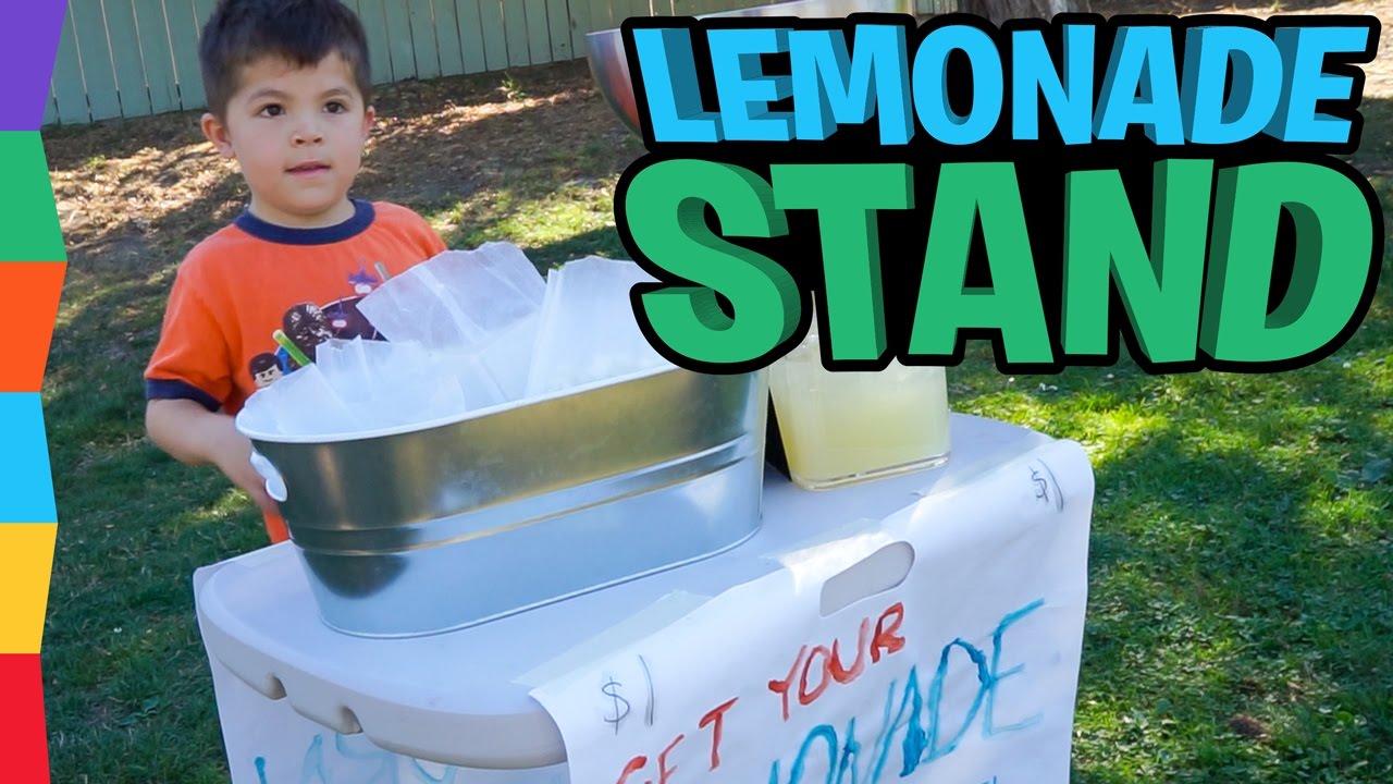 Lemonade Stand: ToyRap Ben Sells Lemonade and Popcorn to Raise Money for His School