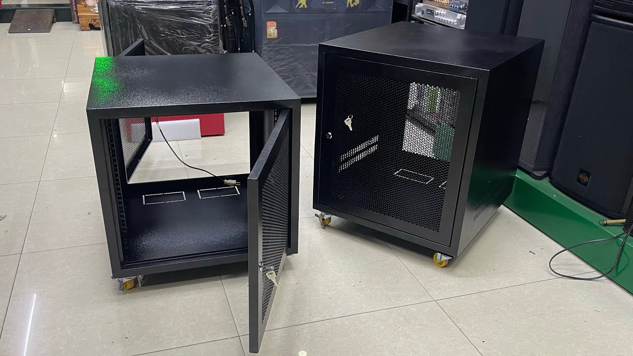 Tủ rack, tủ mạng kim loại cao cấp, dày dặn, chắc chắn, kích cỡ từ 8U, 10U, 12U, 15U,...
